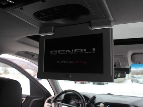 Used 2017 GMC Yukon Denali w/ Open Road Package image 40