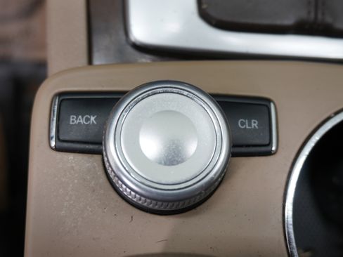 Used 2010 Mercedes-Benz E 550 E 550 image 20