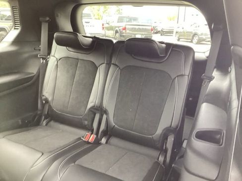 New 2025 Jeep Grand Cherokee L Altitude image 18