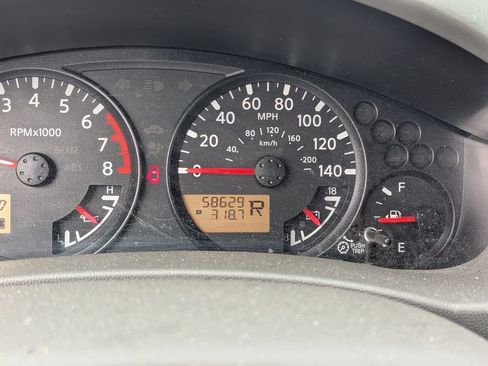 Used 2015 Nissan Frontier SV w/ SV Value Truck Package AWD/4WD image 23