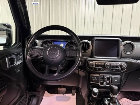 Used 2022 Jeep Gladiator Sport AWD/4WD image 26