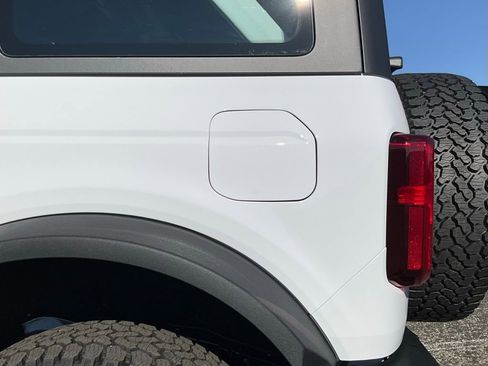 New 2025 Ford Bronco 4-Door w/ Sasquatch Package image 14