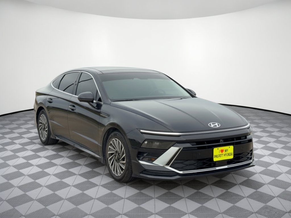 Certified 2025 Hyundai Sonata Limited FWD image 7