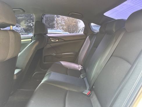 Used 2021 Honda Civic Sport image 11