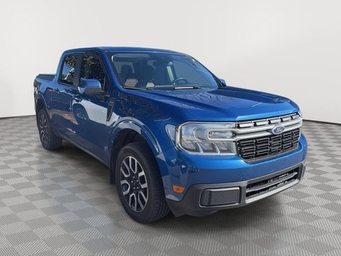 Used 2023 Ford Maverick Lariat image 11