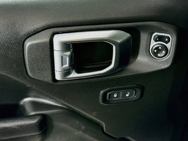 Used 2024 Jeep Wrangler Unlimited Sport AWD/4WD image 17