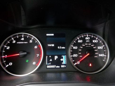 New 2024 Mitsubishi Eclipse Cross LE image 32