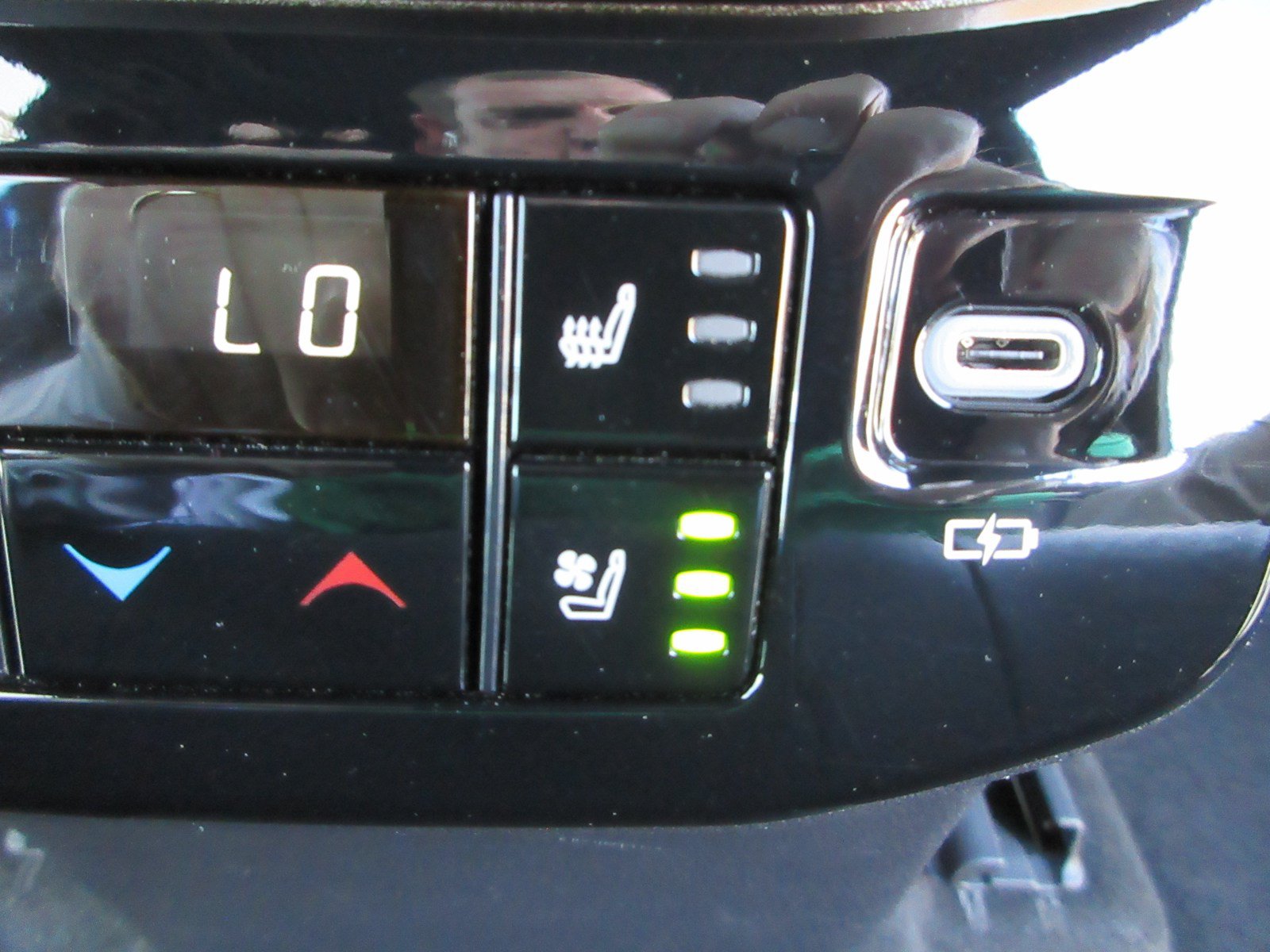 Used 2025 Lexus RX 350 w/ Convenience Package AWD/4WD image 23