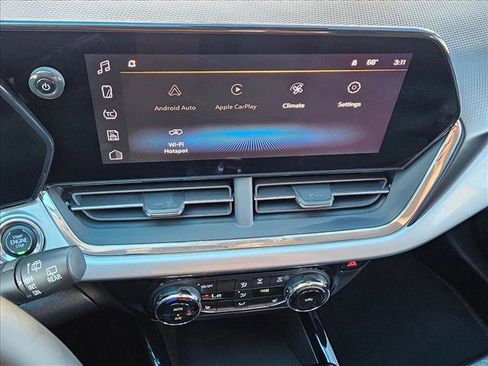 New 2026 Chevrolet Trax LT w/ LT Convenience Package image 12