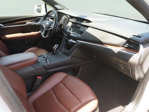 Used 2020 Cadillac XT5 Sportv AWD/4WD image 18