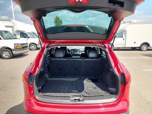 Used 2018 Nissan Rogue Sport SL w/ SL Premium Package FWD image 32