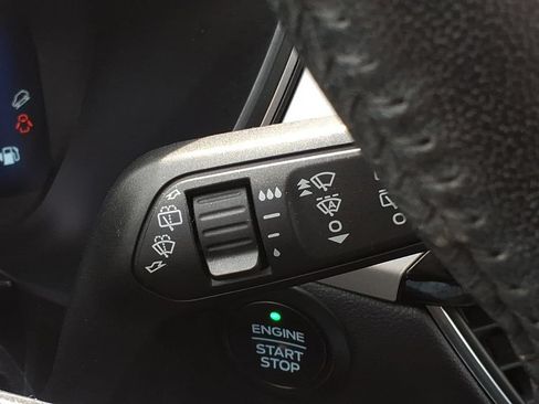 Used 2021 Ford Escape Titanium AWD/4WD image 24