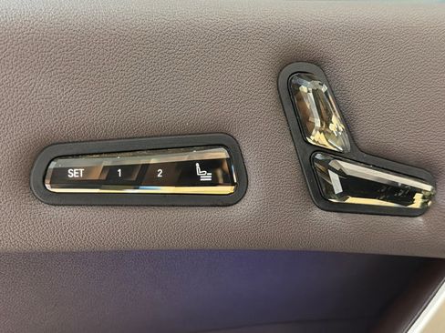 Certified 2023 BMW iX xDrive50 w/ Premium Package image 16