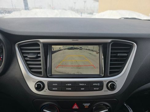 Used 2022 Hyundai Accent SEL image 16