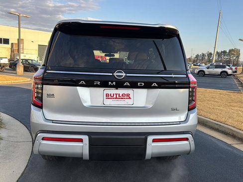 New 2026 Nissan Armada SL w/ Captain's Chari Seat Package RWD image 4