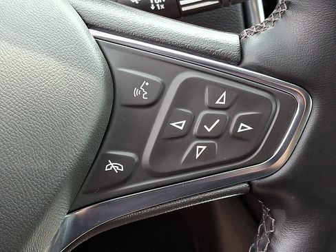 Certified 2023 Chevrolet Equinox LT FWD image 23