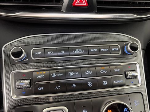 Used 2022 Hyundai Santa Fe SEL w/ Convenience + Premium Package image 27