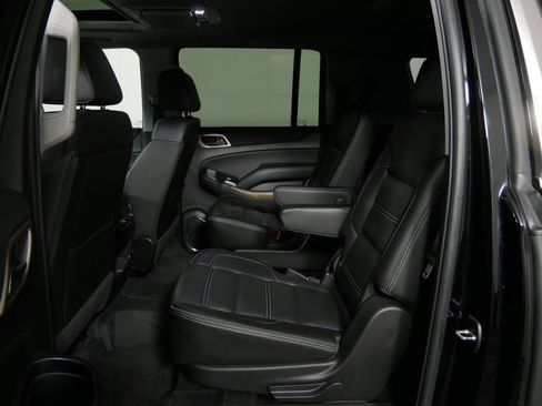 Used 2019 GMC Yukon XL Denali w/ Denali Ultimate Package AWD/4WD image 22