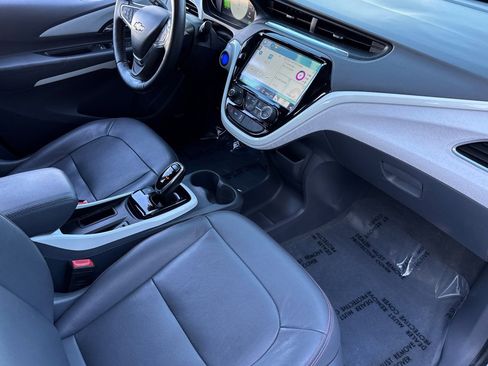 Used 2020 Chevrolet Bolt Premier w/ Infotainment Package image 19