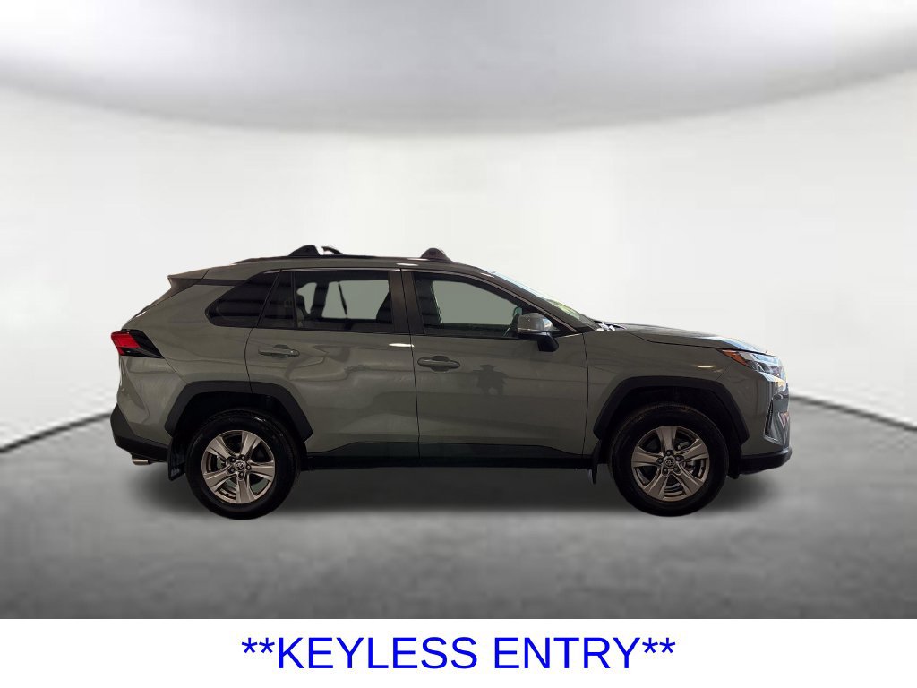 Used 2023 Toyota RAV4 XLE w/ Convenience Package FWD image 6