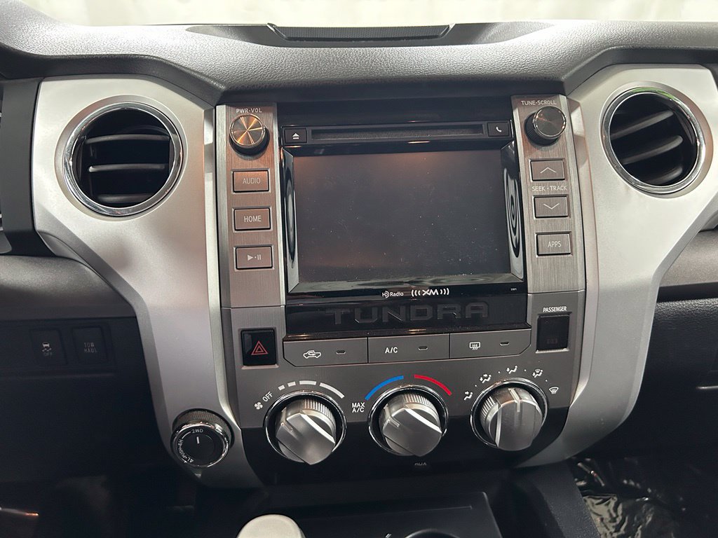 Used 2015 Toyota Tundra SR5 w/ TRD Off Road Package AWD/4WD image 18