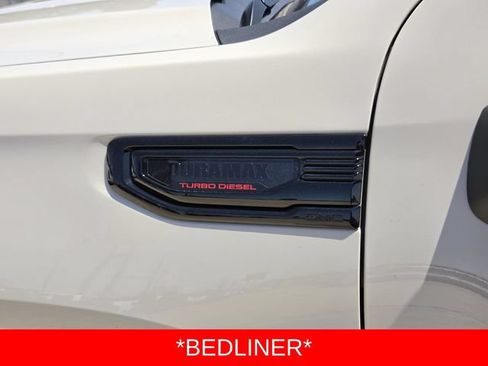 New 2026 GMC Sierra 1500 AT4 w/ AT4 Premium Package AWD/4WD image 7
