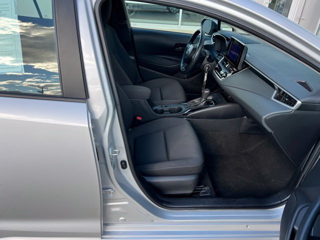 Used 2024 Toyota Corolla LE FWD image 33