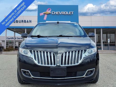 Used 2013 Lincoln MKX AWD image 2