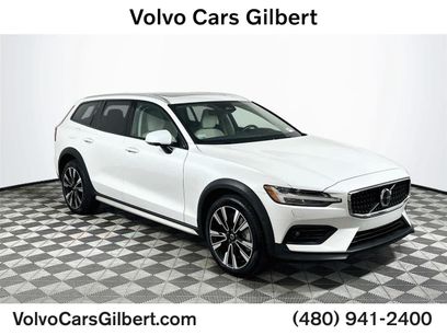 Used 2026 Volvo V60 B5 Cross Country Ultra w/ Climate Package