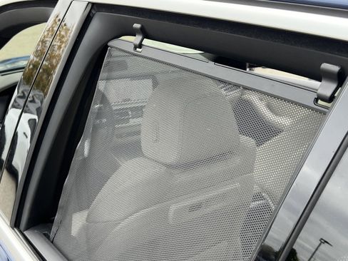 Used 2021 BMW X5 xDrive40i w/ Executive Package 3 image 35