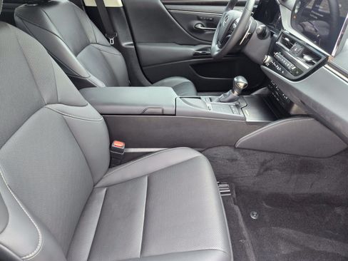 Used 2022 Lexus ES 350 w/ Premium Package FWD image 10