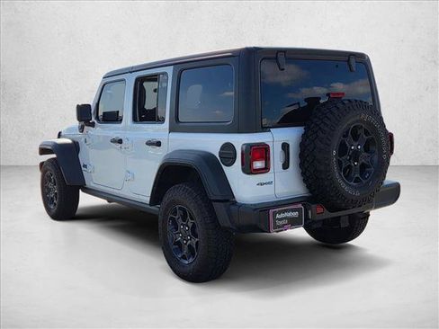 Used 2023 Jeep Wrangler Unlimited AWD/4WD image 7