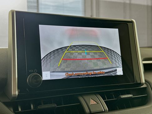 Used 2025 Toyota RAV4 LE image 23