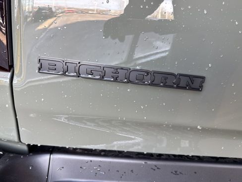 New 2026 RAM 1500 4x4 Crew Cab image 10