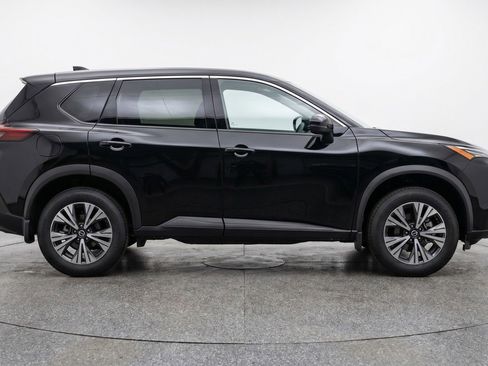 Used 2023 Nissan Rogue SV AWD/4WD image 11