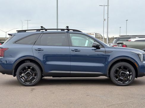 New 2026 Kia Sorento SX image 4
