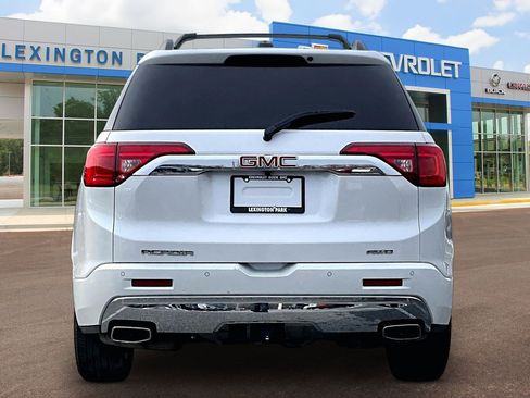 Used 2019 GMC Acadia Denali w/ Technology Package image 4