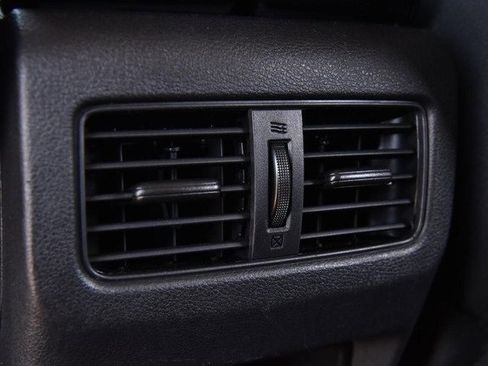 Certified 2023 Nissan Rogue S image 22