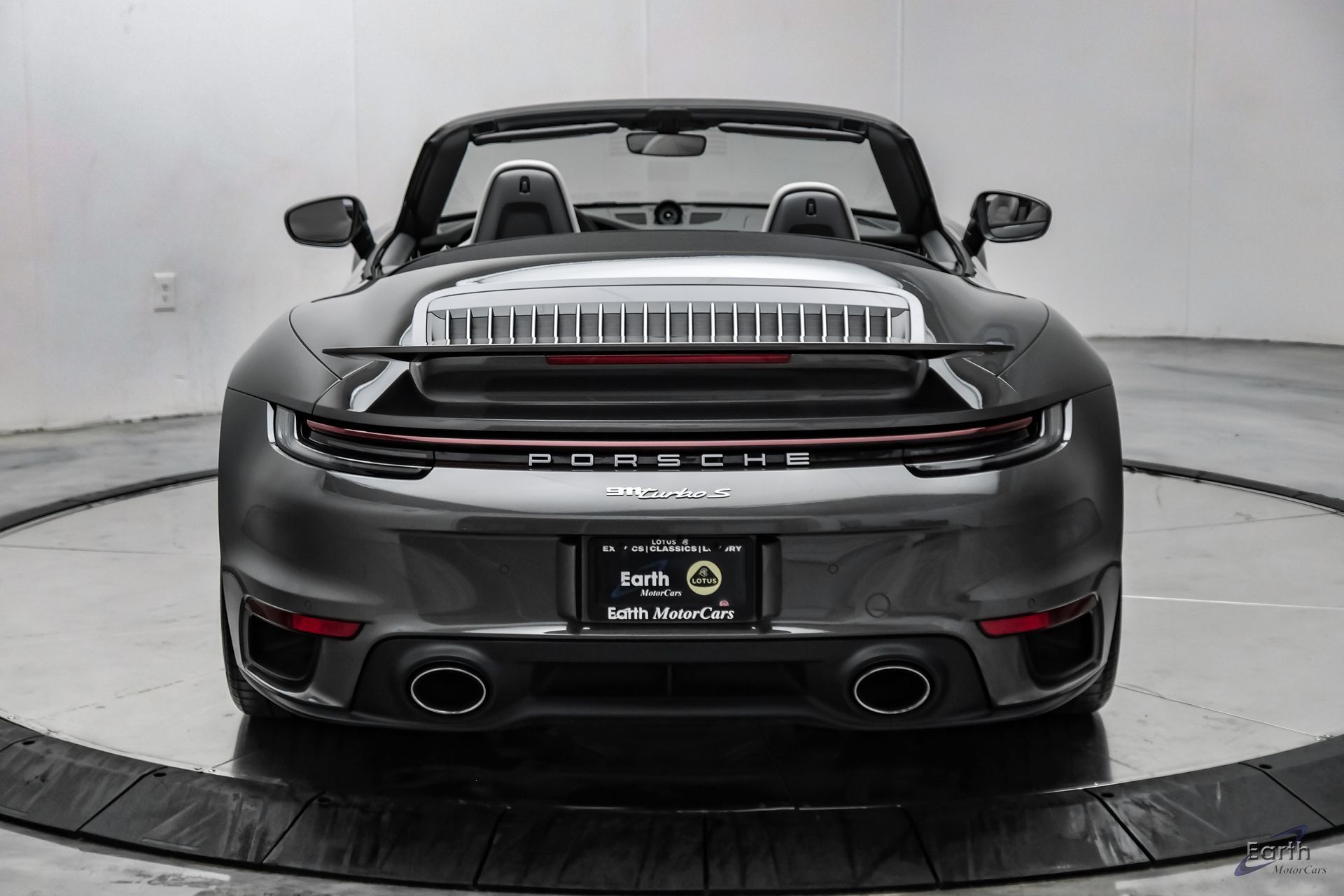 Used 2024 Porsche 911 Turbo S AWD/4WD image 16