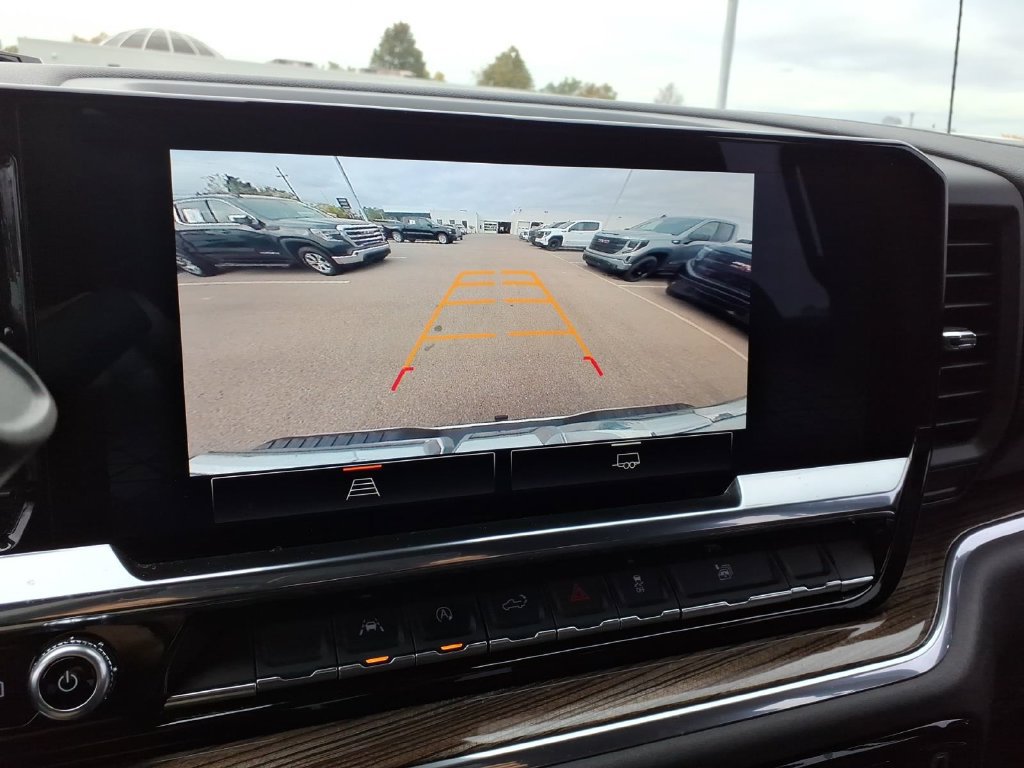 Used 2025 GMC Sierra 1500 Elevation AWD/4WD image 18