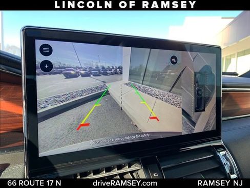 Used 2023 Lincoln Navigator Reserve image 21