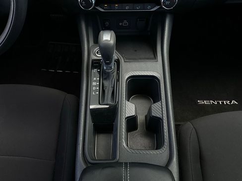 Used 2025 Nissan Sentra S image 12