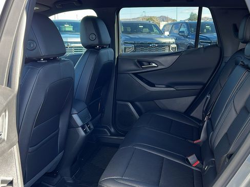 New 2026 Chevrolet Equinox LT w/ Convenience Package II image 13