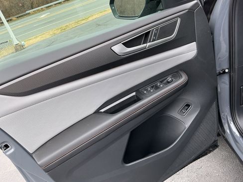 New 2026 Volkswagen Atlas Peak Edition image 32