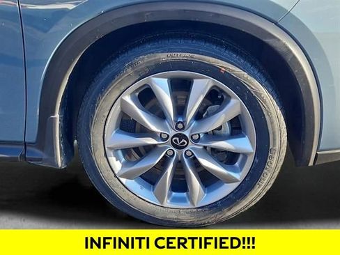 Certified 2022 INFINITI QX50 Luxe w/ Cargo Package image 4