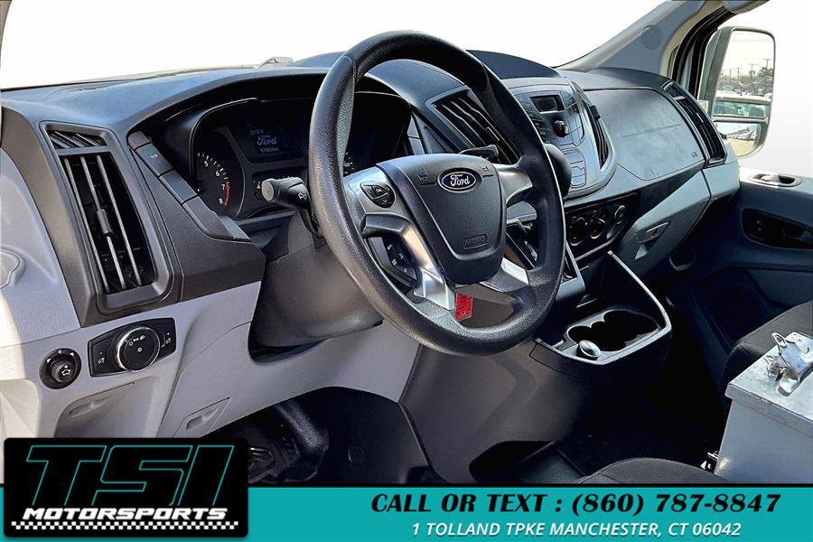 Used 2018 Ford Transit 250 130 Low Roof w/ Exterior Upgrade Package RWD image 13