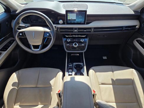 Certified 2022 Lincoln Corsair Reserve w/ Luxury Package AWD/4WD image 14