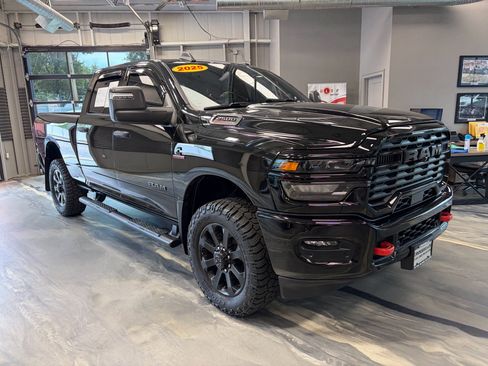 Used 2025 RAM 2500 Big Horn AWD/4WD image 1