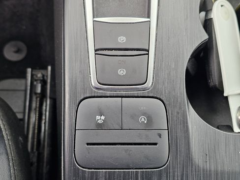 Used 2024 Ford Escape ST-Line image 27