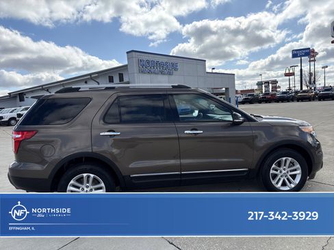 Used 2015 Ford Explorer XLT w/ Equipment Group 202A image 1